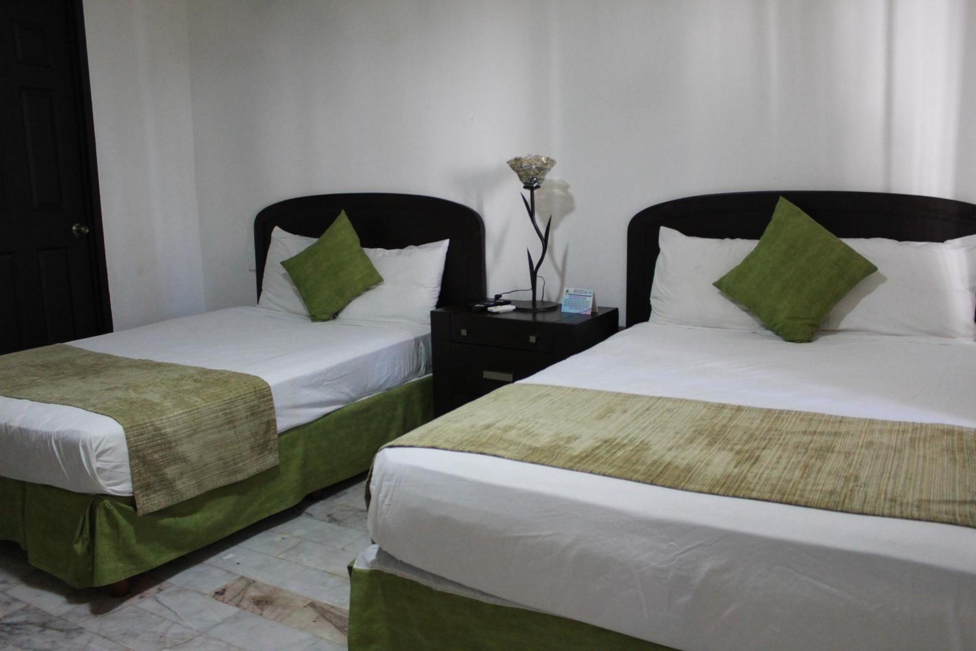 Pok Ta Pok 4 Hotel Cancun Exterior photo